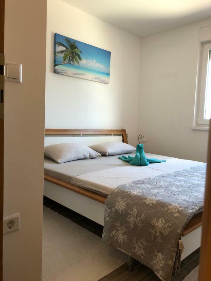 Harmony Vir Luxurioes Ausgestattete Ferienwohnung Mit 65M2 Bagian luar foto
